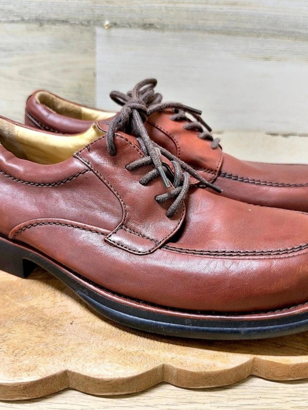 NWT Dockers Gordon Men's Brown & Black Lace-Up Oxfords US 9M
